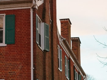 cave hill farm bed and breakfast