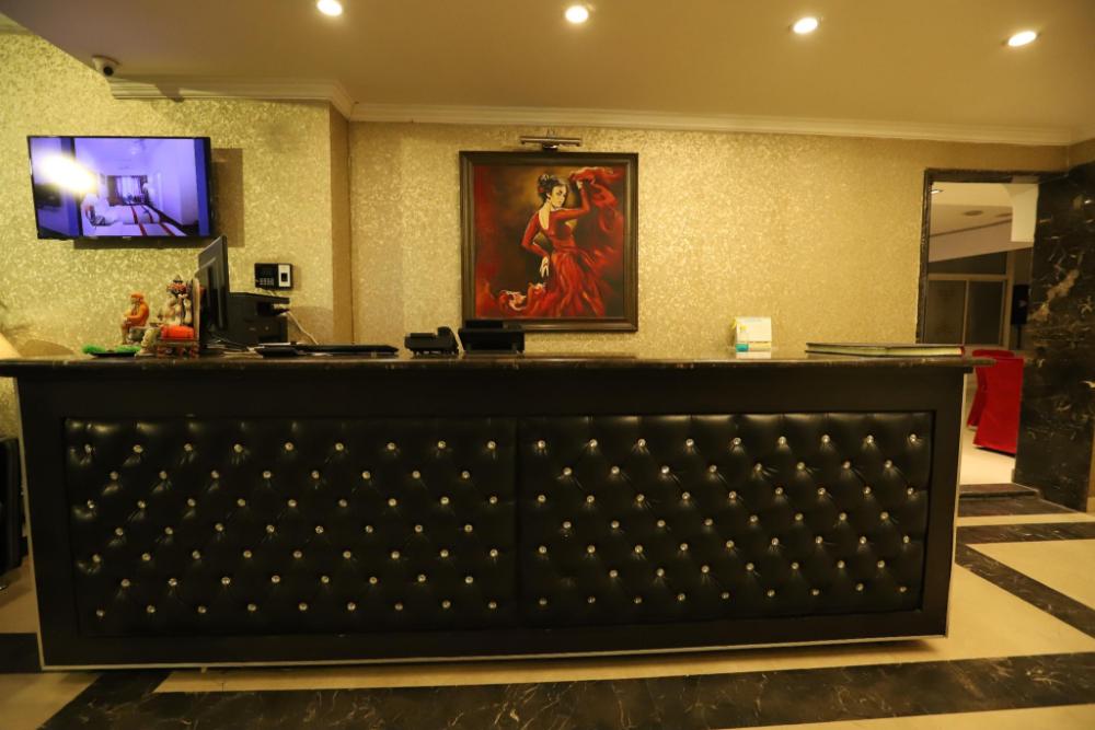 hotel dayal regency