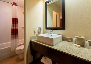 red roof inn washington pa