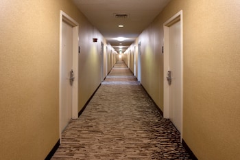 red roof inn washington pa