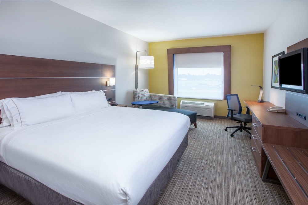 holiday inn express and suites texarkana by ihg