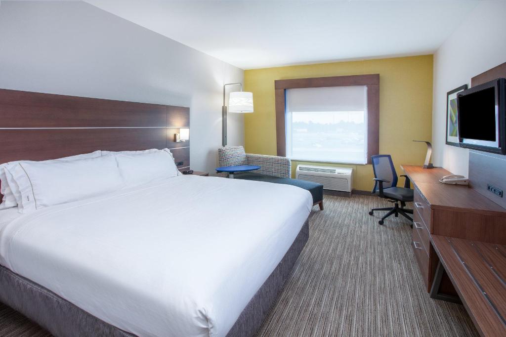 holiday inn express and suites texarkana by ihg