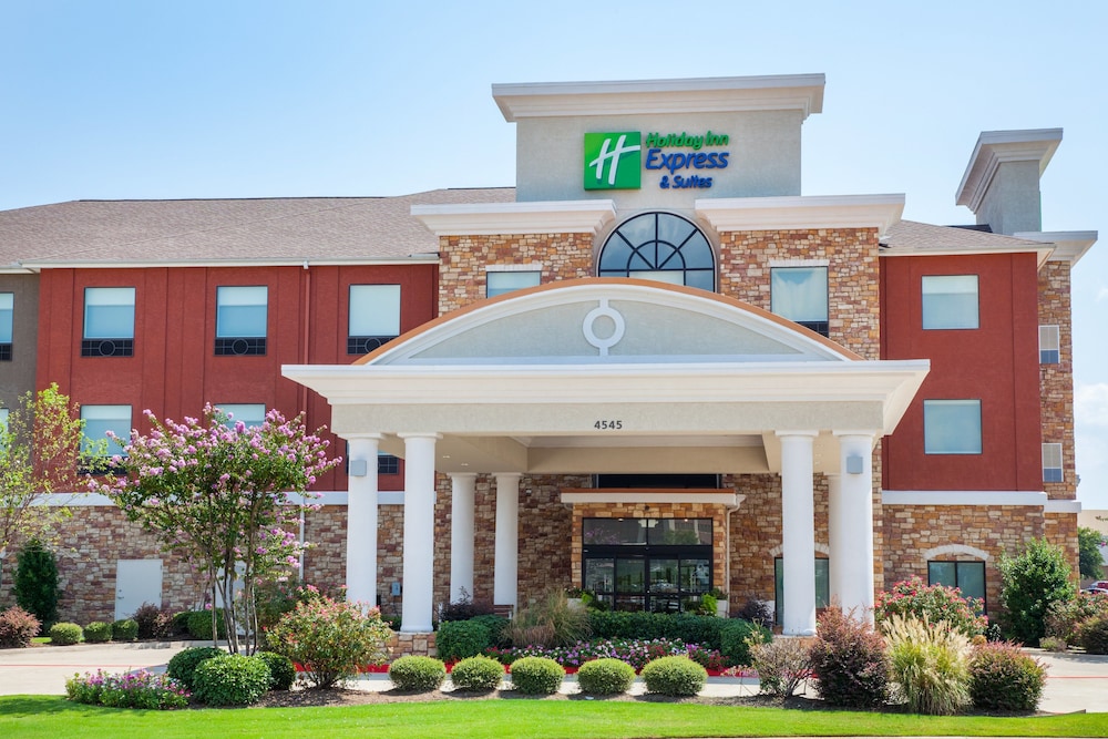 holiday inn express and suites texarkana by ihg