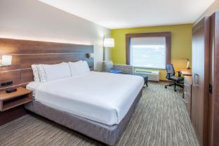 holiday inn express and suites texarkana by ihg