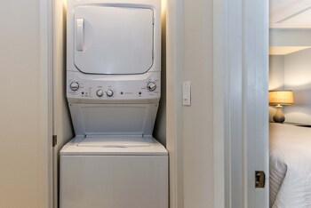 noelani 304 3br condo