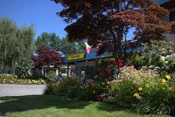 Recreation Inn & Suites,Kelowna>>British Columbia,2 star