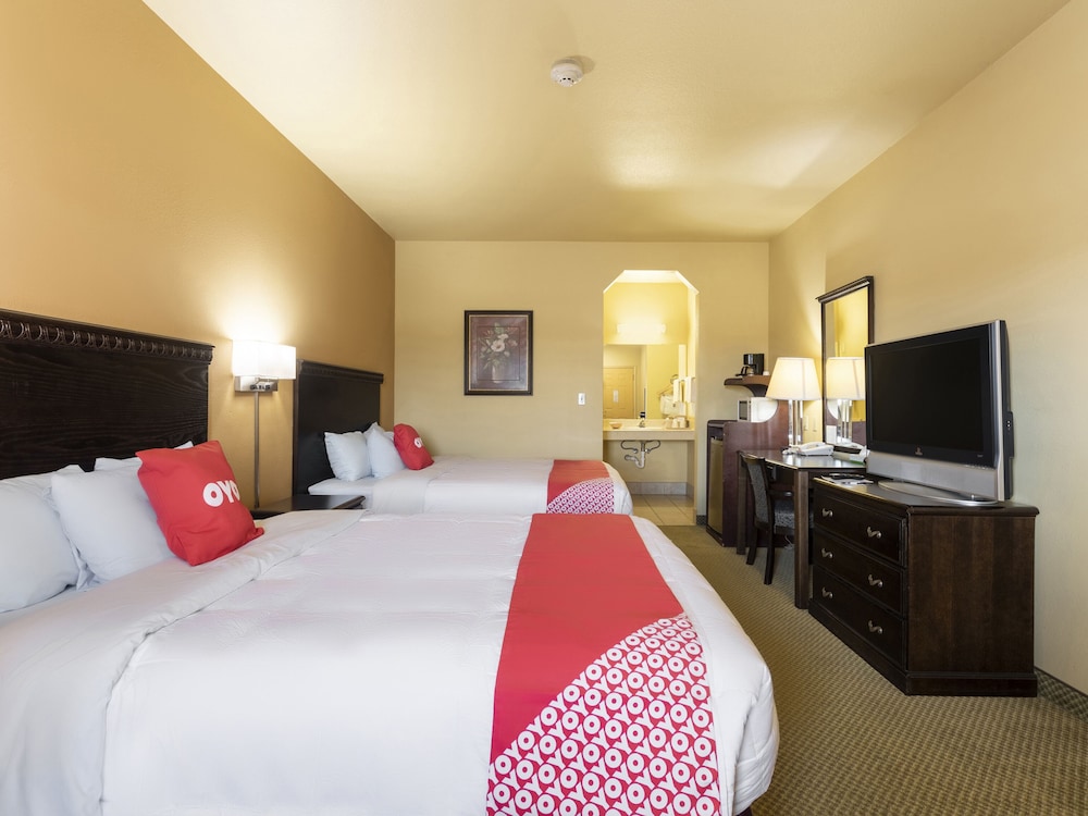 oyo hotel valley view tx i 35