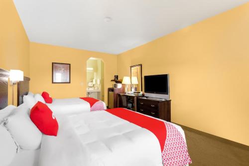oyo hotel valley view tx i 35