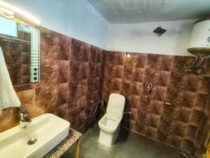 peppy nomads luxuria
