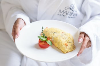 marina hotel kuwait