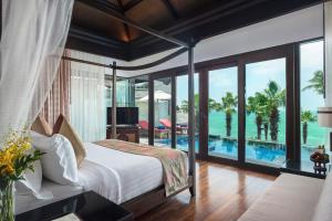 Nora Buri Resort & Spa,Chaweng Beach>>Bophut,5 star