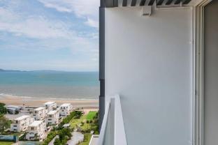 veranda beachfront residence pattaya