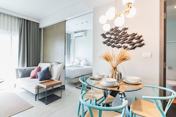 veranda beachfront residence pattaya