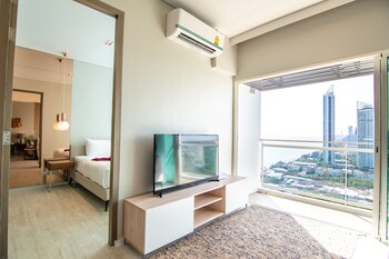 veranda beachfront residence pattaya
