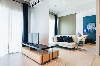 veranda beachfront residence pattaya