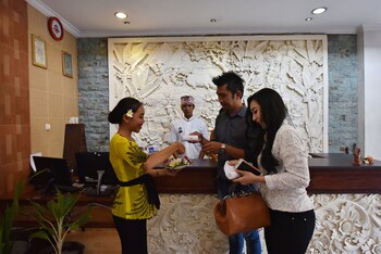 puri saron baruna beach