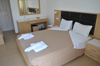 petinaros hotel