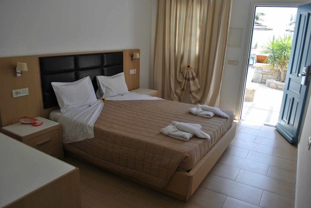 petinaros hotel