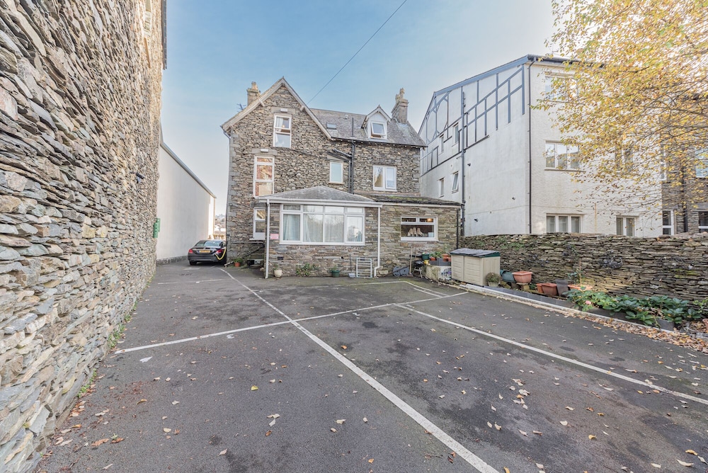 rayrigg villa windermere