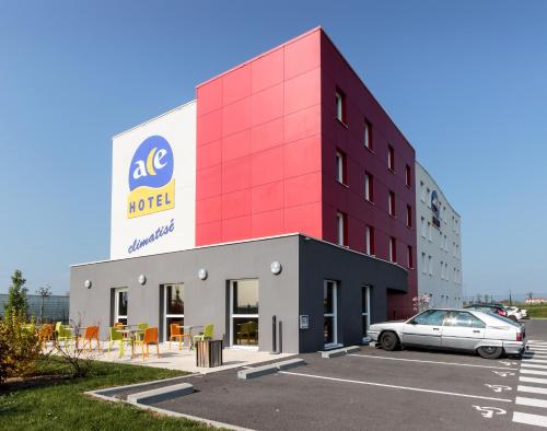 ace hotel roanne