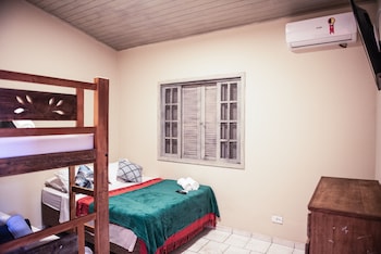 pousada casa rosada ilhabela