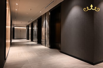 tropicana the residence klcc kuala lumpur crown suites