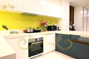 tropicana the residence klcc kuala lumpur crown suites