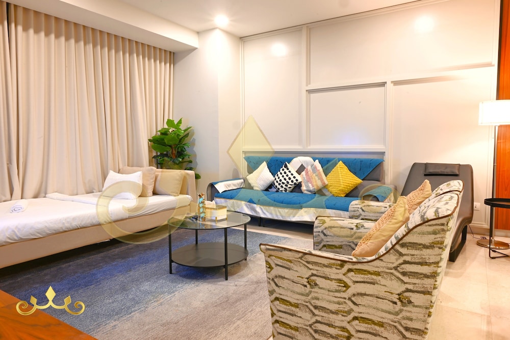 tropicana the residence klcc kuala lumpur crown suites