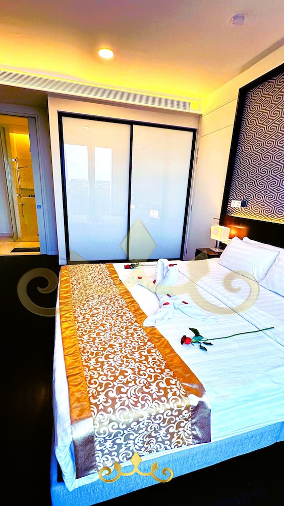 tropicana the residence klcc kuala lumpur crown suites