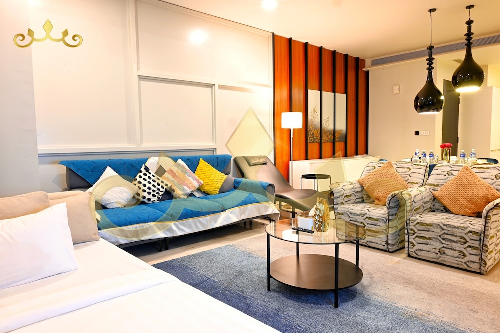 tropicana the residence klcc kuala lumpur crown suites
