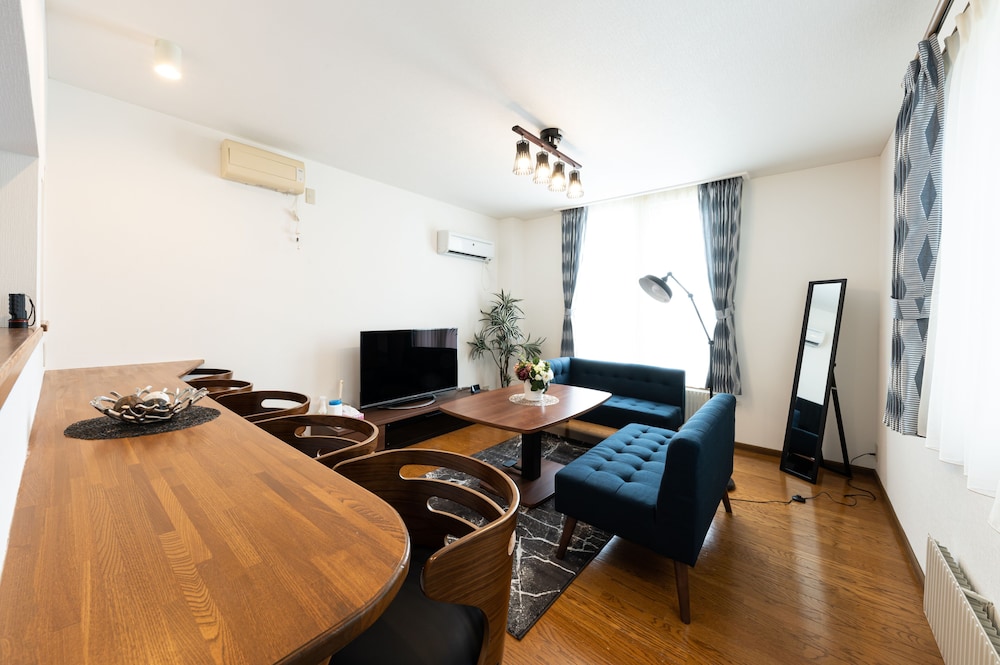 hongo 11 apartment