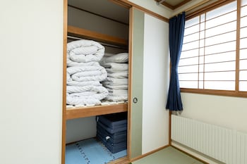 hongo 11 apartment