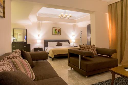 Royal Marshal Hotel,4 El Khalifa El Maamoun St.,3 star
