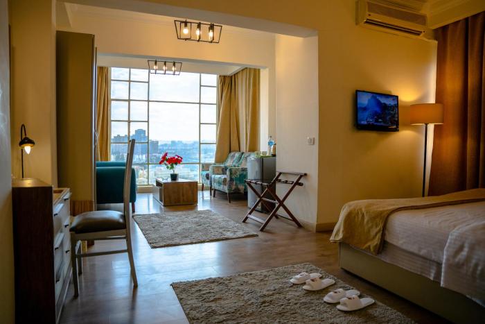 royal marshal hotel