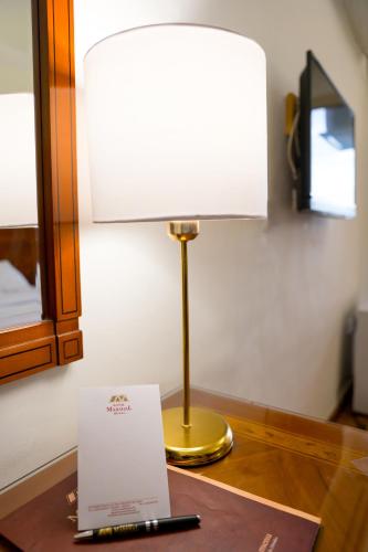 royal marshal hotel