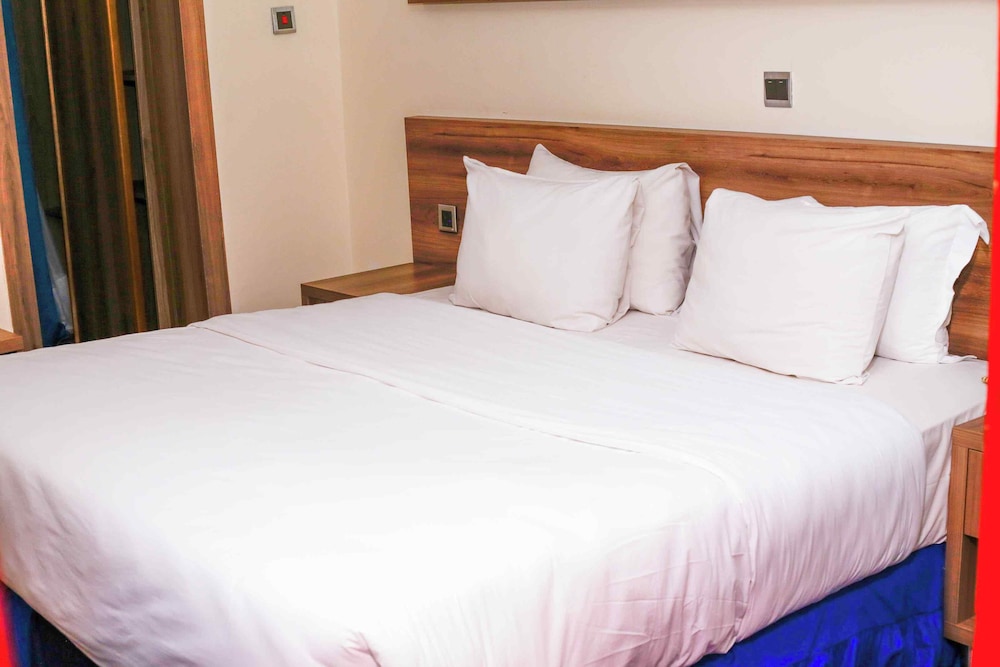 ave maria hotel