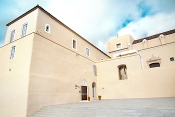 pousada castelo de alcacer do sal historic hotel