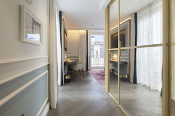 the emerald house lisbon curio collection by hilton