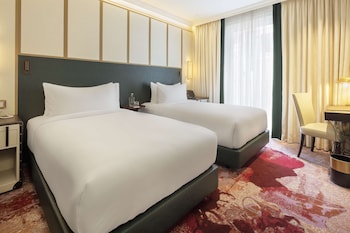 the emerald house lisbon curio collection by hilton