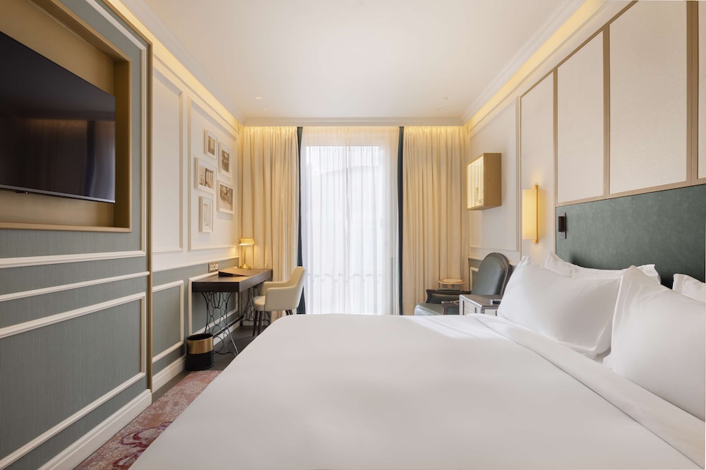 the emerald house lisbon curio collection by hilton