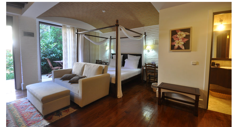 el vino hotel suites