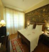 el vino hotel suites