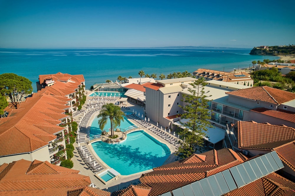 tsilivi beach hotel