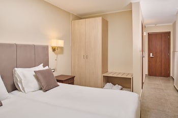 tsilivi beach hotel