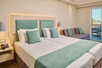 tsilivi beach hotel