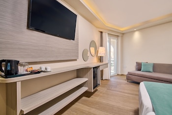 tsilivi beach hotel