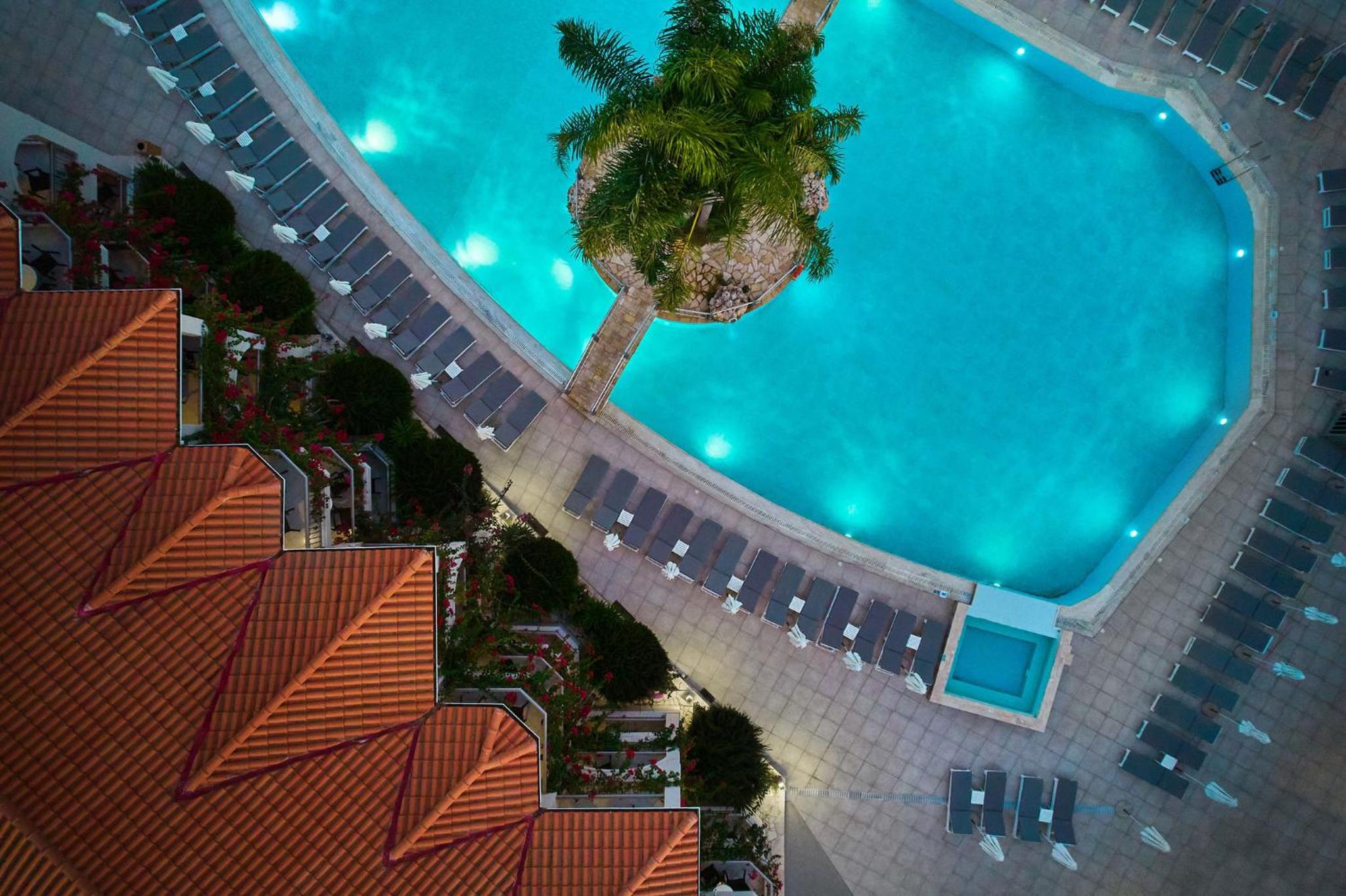 tsilivi beach hotel