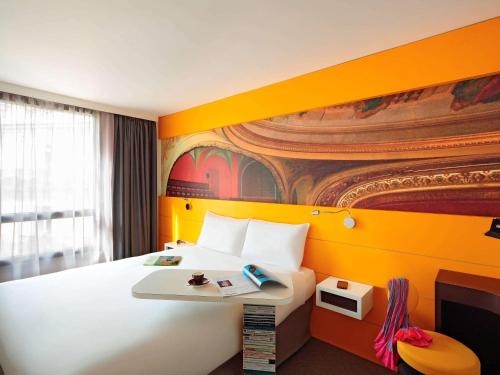 hotel ibis styles montpellier centre comedie