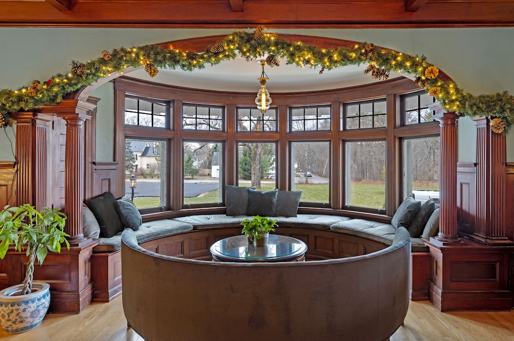 the hartness house