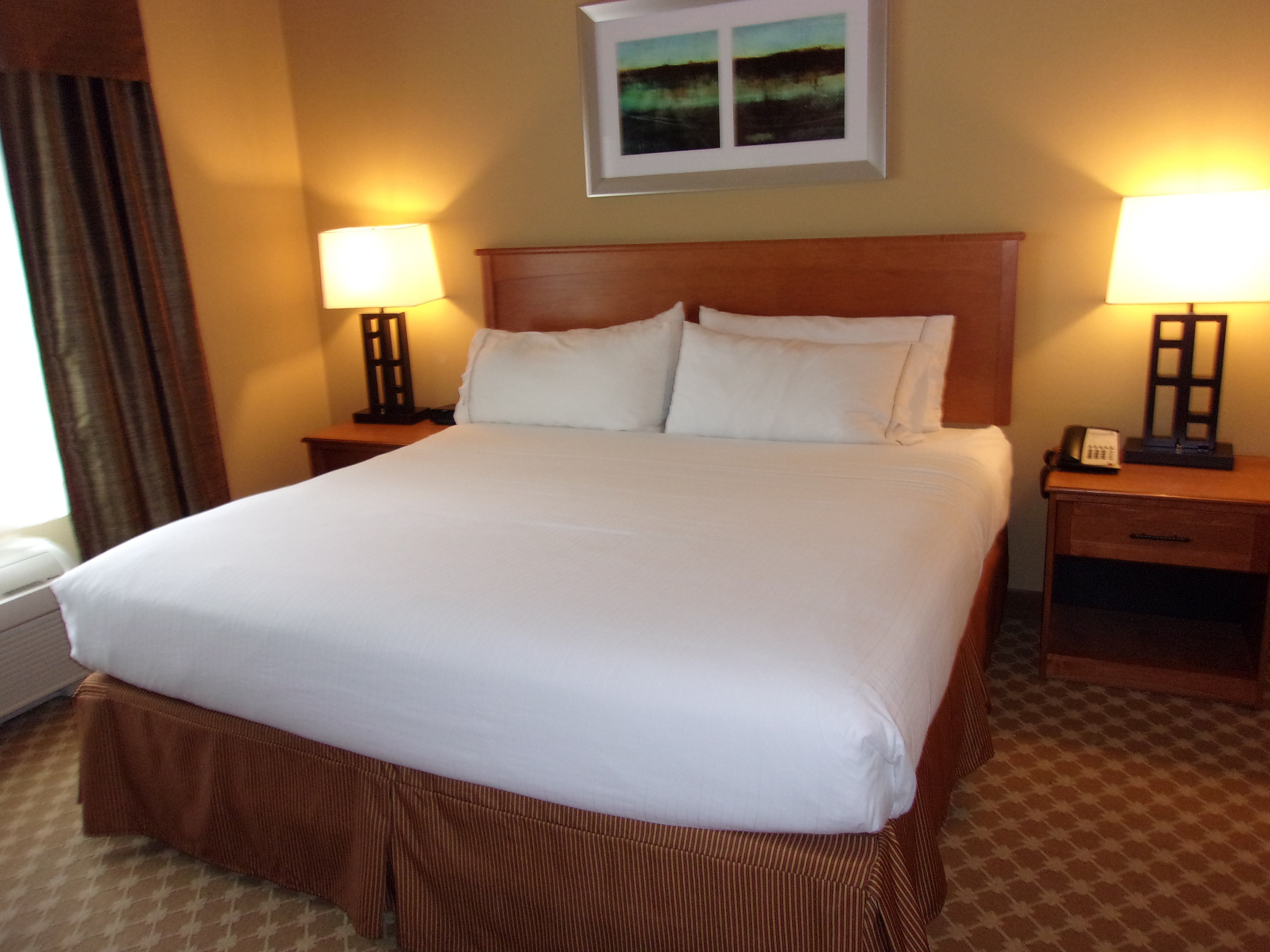 holiday inn express and suites chicago west roselle an ihg hotel
